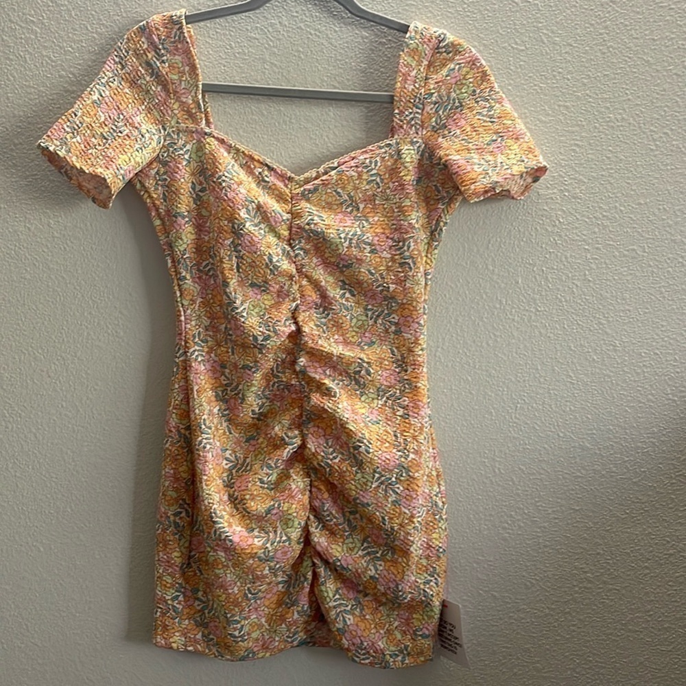 ASOS Design Bodycon Floral Dress Size 6 - Picture 2 of 7